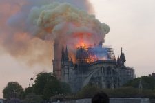 Notre-Dame : dons de Courbevoie et de Groupama