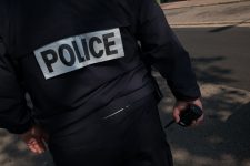 Accusé d’avoir voulu écraser un policier,  il évoque « une conspiration »